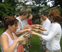 Team Building Games: Helium Stick Team Building Games: Helium Stick