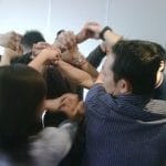 Team Building Games: Hands Knot